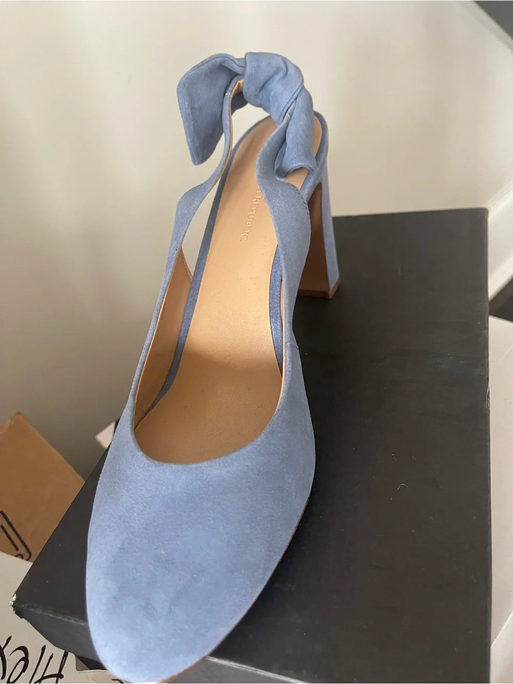 NWOT Light Blue Suede Knot Strap Block Heel